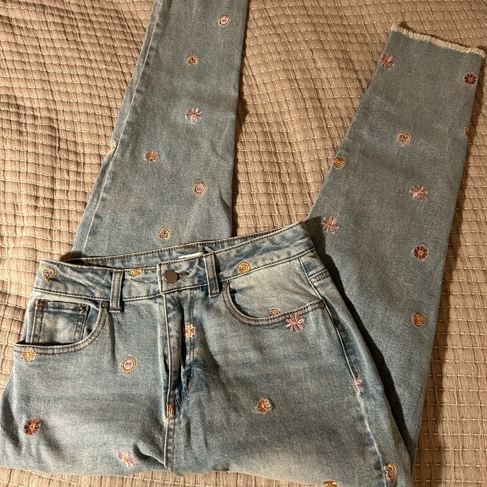 girly high rise jeans